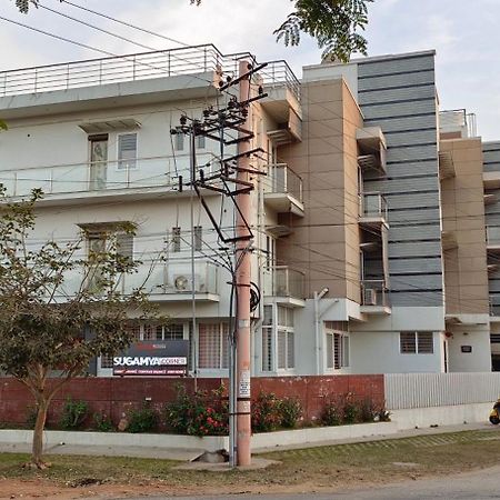 Sugamya Corner Guesthouse Maiçor Exterior foto
