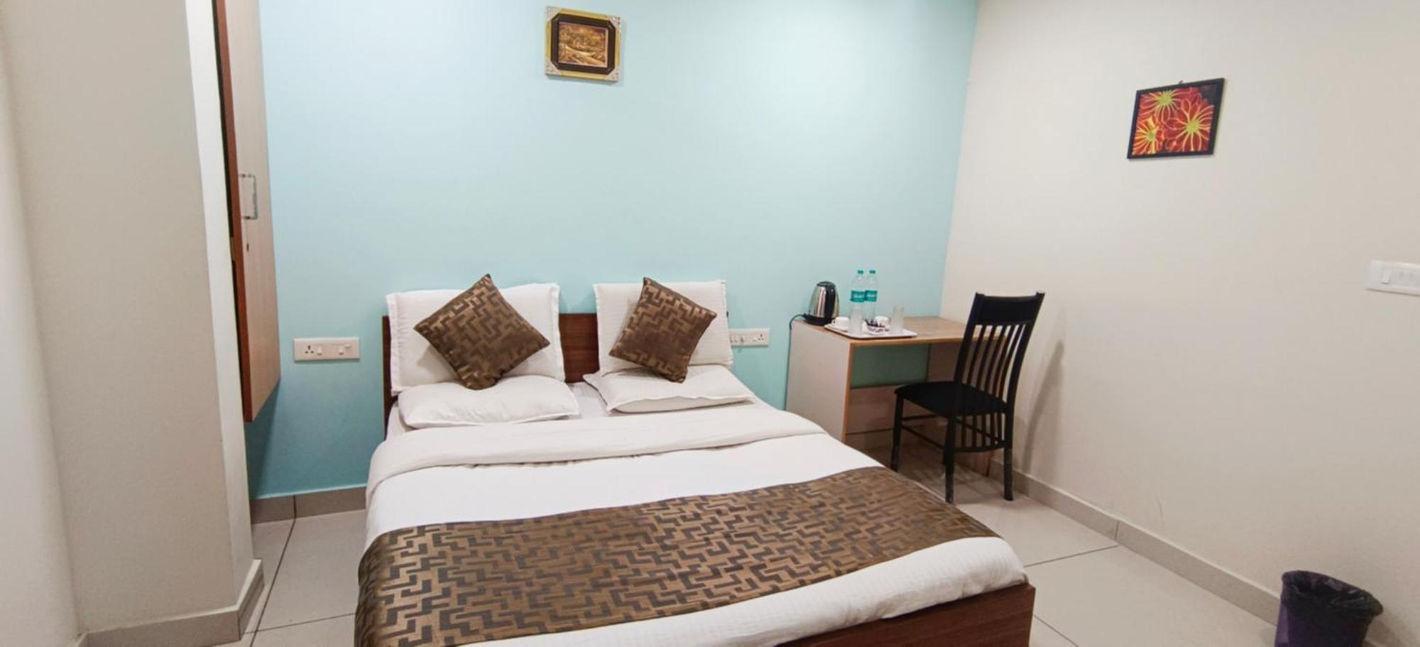 Sugamya Corner Guesthouse Maiçor Quarto foto